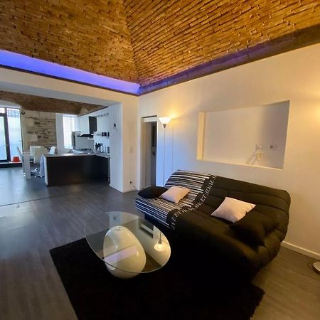 Jolie Appartement T2 Nîmes Exteriör bild